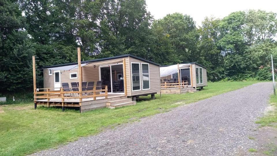 Chalet 2 Landgoedcamping Nienoord In Leek 外观 照片